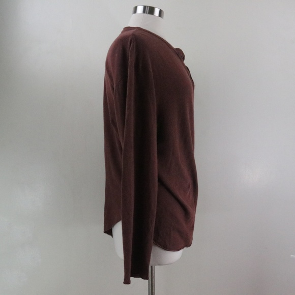 Urban Outfitters Scoop Tee - Picture 2 of 4